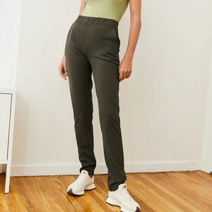 SOLD on Somewear.ca | The Group by Babaton Weekender Pant (S)